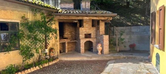 480m² Commercial property in Borgo Priolo, Italy No. 364866 13