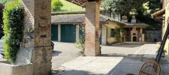 480m² Commercial property in Borgo Priolo, Italy No. 364866 7