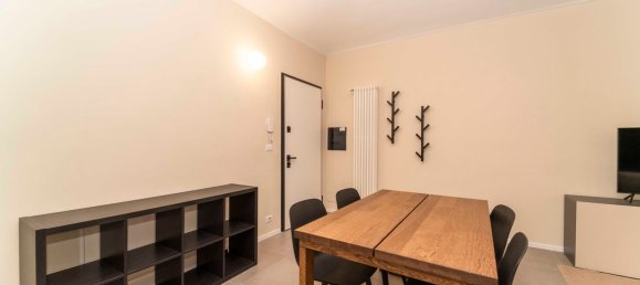 Квартира с 3 комнатами в Турин, Италия № 195270 6