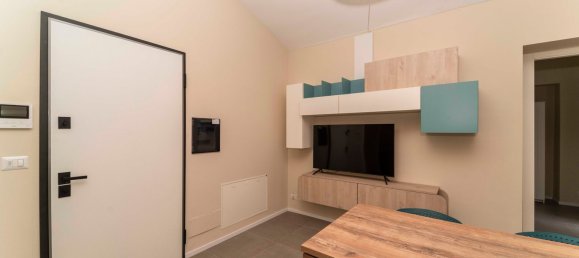 Квартира с 3 комнатами в Турин, Италия № 195270 34