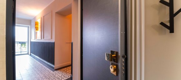 Квартира с 3 комнатами в Турин, Италия № 195270 2