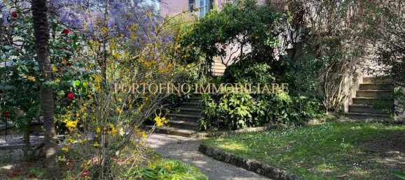 Apartamento de 6 habitaciónes en Rapallo, Italy No. 24480 3