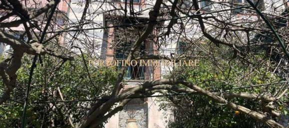 Apartamento de 6 habitaciónes en Rapallo, Italy No. 24480 9