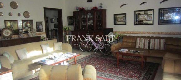 Мезонет с 2 спальнями в Паола, Мальта № 1719 2