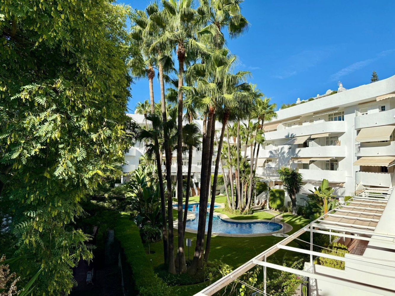 4 bedrooms Apartment in Marbella, Spain No. 247948