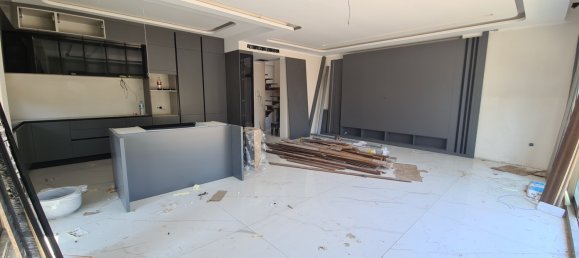 4 bedrooms Villa in Kusadasi, Turkey No. 21214 2