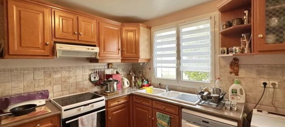 3 Schlafzimmer Haus in Noisy-le-Grand, France, Nr. 171415 4