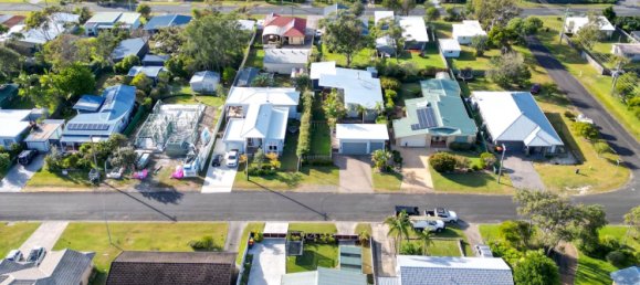 3 bedrooms House in Cudmirrah, Australia No. 644 20