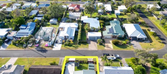 3 bedrooms House in Cudmirrah, Australia No. 644 12