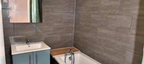 3 bedrooms Apartment in Rousies, France No. 88815 10