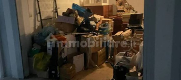 Garaje en Casalecchio di Reno, Italy 21 m² No. 374776 2