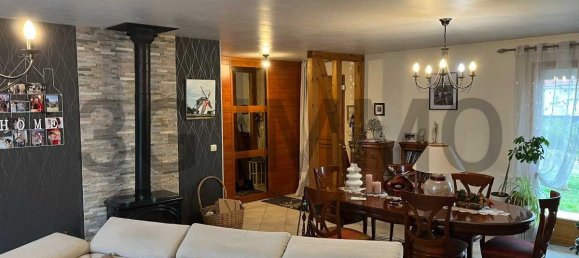 3 bedrooms Villa in Anglure, France No. 201257 12