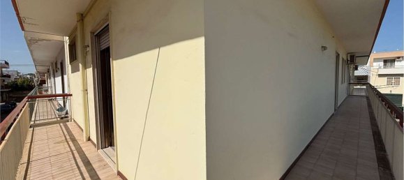 4 bedrooms House in Noicattaro, Italy No. 337353 4