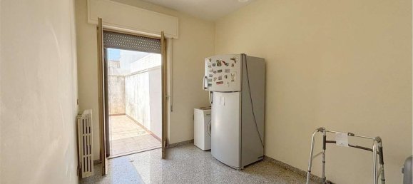 4 bedrooms House in Noicattaro, Italy No. 337353 27