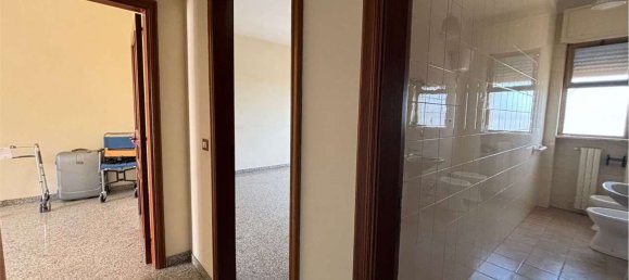 4 bedrooms House in Noicattaro, Italy No. 337353 24