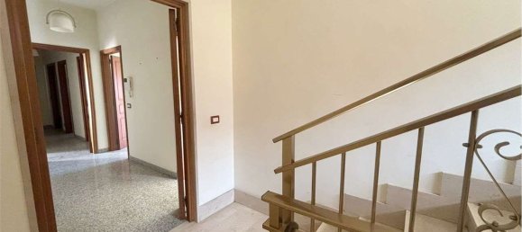 4 bedrooms House in Noicattaro, Italy No. 337353 18