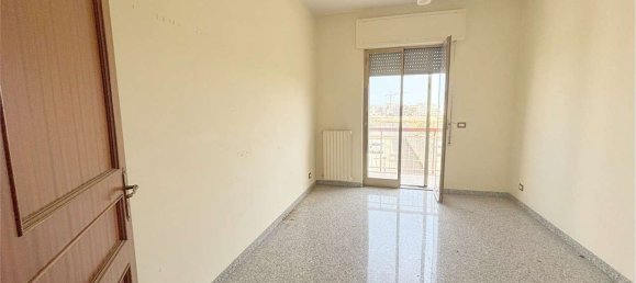 4 bedrooms House in Noicattaro, Italy No. 337353 7