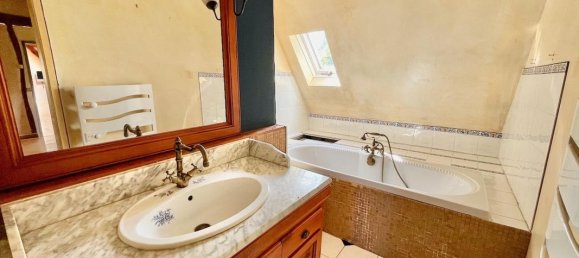 5 bedrooms House in Seine-Maritime, France No. 354505 12