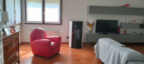 Вилла с 6 комнатами в Гонзага, Италия № 305243 4