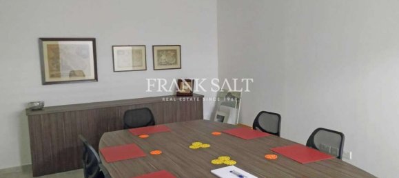 Bureau à Balzan, Malta 380m² No. 12701 19