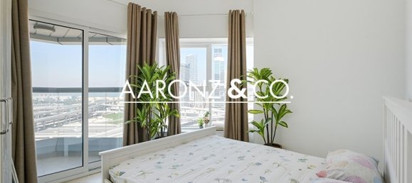 Apartamento de 2 dormitorios en Jumeirah Lake Towers, UAE No. 120047 3