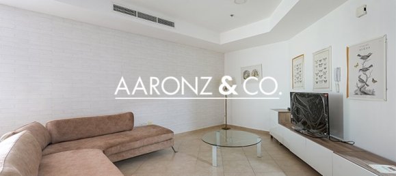 Apartamento de 2 dormitorios en Jumeirah Lake Towers, UAE No. 120047 4