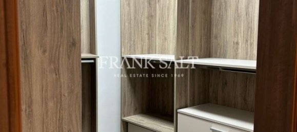 3 bedrooms Penthouse in Mosta, Malta No. 3565 13