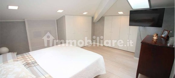 Apartamento de 4 dormitorios en Maranello, Italy No. 328282 17