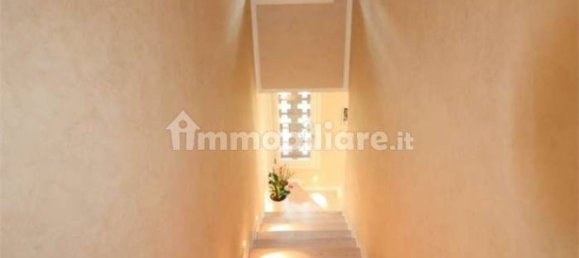 Apartamento de 4 dormitorios en Maranello, Italy No. 328282 11
