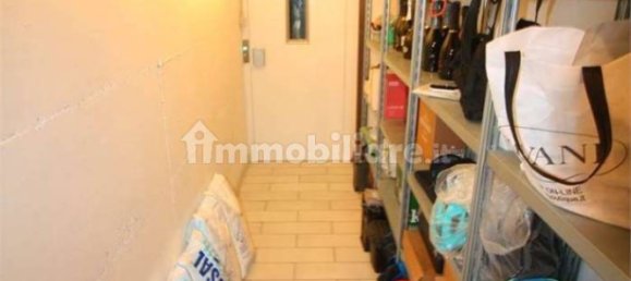Apartamento de 4 dormitorios en Maranello, Italy No. 328282 19