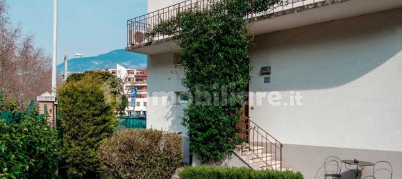 3 غرف نوم فيلا في Trento, Italy رقم 204245 14