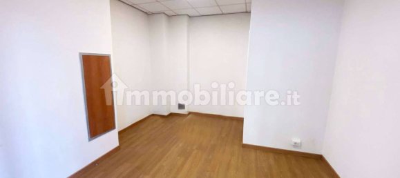 Propiedad comercial de 1 habitación en Rome, Italy No. 333841 2