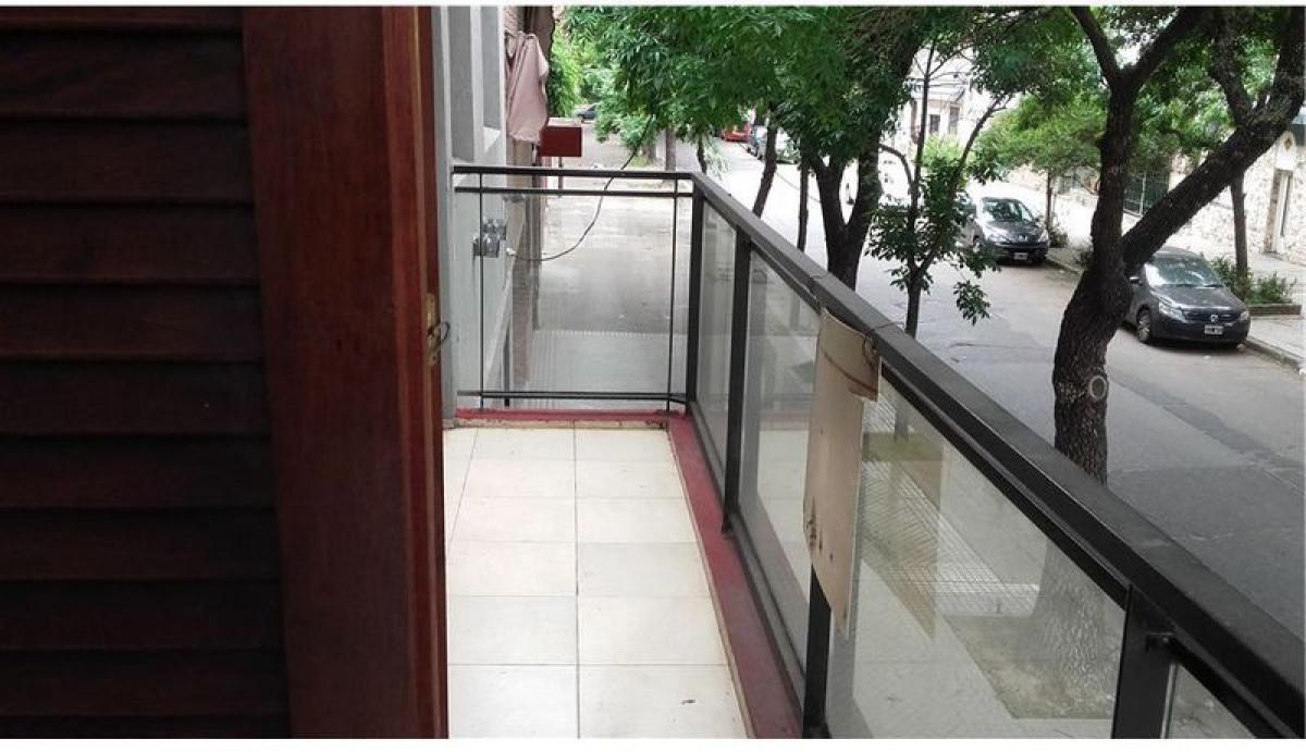 Apartamento de 3 dormitorios en Santa Fe, Argentina No. 12789