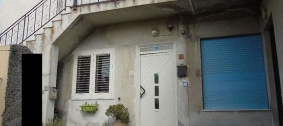 5 rooms Apartment in San Pier Niceto, Italy No. 227538 3