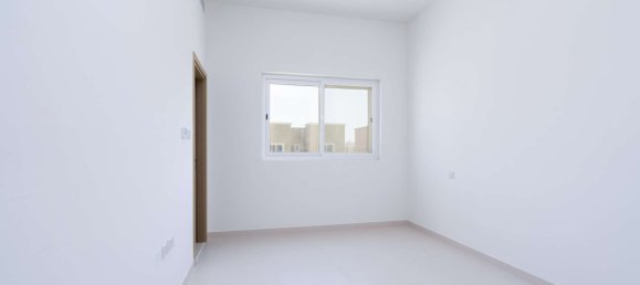 2 Schlafzimmer Stadthaus in Dubai Land, UAE, Nr. 1710 2