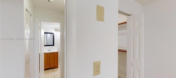1 غرف نوم عقار تجاري في Miami, الولايات المتحدة رقم 614857 10
