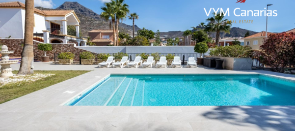 5 Schlafzimmer Villa in Torviscas, Spain, Nr. 5350 12