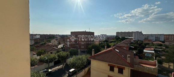 4 chambres Appartement à Leon, Spain No. 179220 12