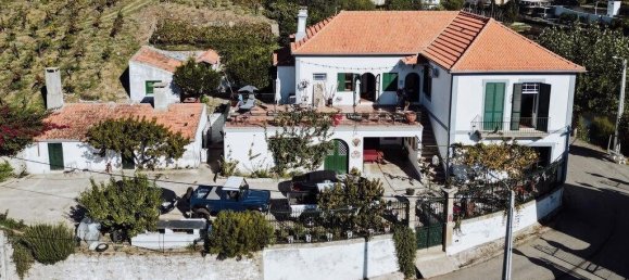 6 bedrooms Townhouse in Peso da Regua, Portugal No. 115826 4
