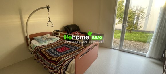 Studio in Villedieu-sur-Indre, France No. 42810 5