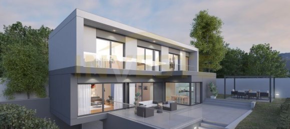 318m² Land in Cascais, Portugal No. 121684 2