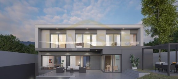 318m² Land in Cascais, Portugal No. 121684 3