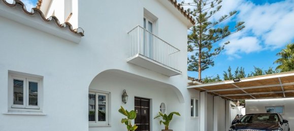 4 bedrooms House in Estepona, Spain No. 49089 7