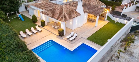 4 bedrooms House in Estepona, Spain No. 49089 18