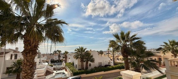 3 bedrooms House in Alicante, Spain No. 188003 7