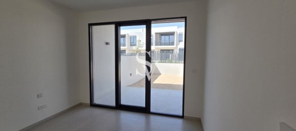 4 bedrooms Townhouse for sale in Jebel Ali, Dubai, UAE № 194517 6