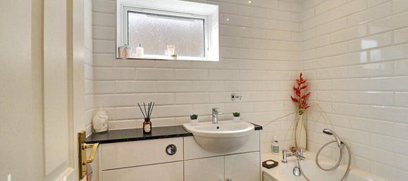 3 bedrooms House in Biggin Hill, United Kingdom No. 4767 12