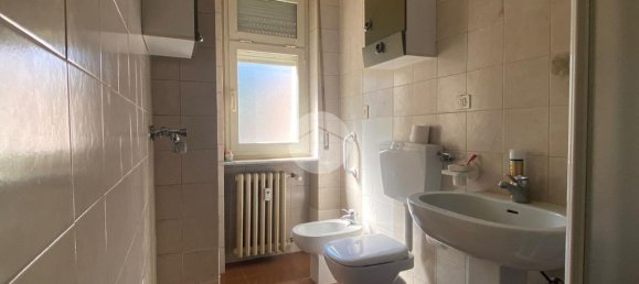 3 bedrooms Apartment in Asti, Italy No. 145692 17