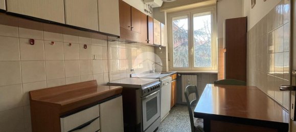 3 bedrooms Apartment in Asti, Italy No. 145692 9