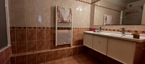 3 Schlafzimmer Wohnung in Strasbourg, France, Nr. 46394 7